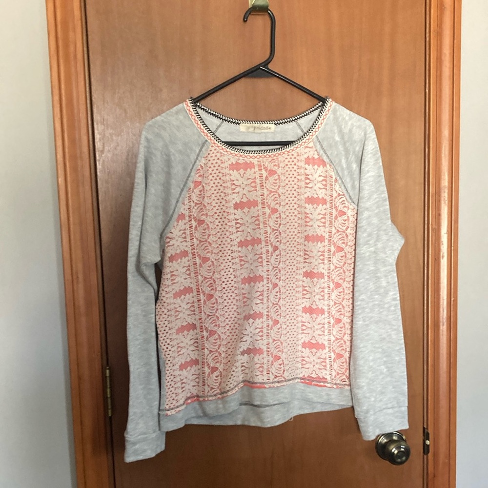 Gray and Pink Patterned Sweatshirt